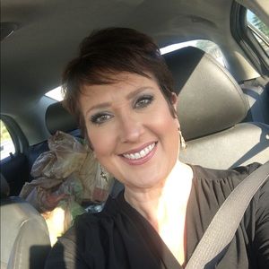 Meet your Posher, Hope